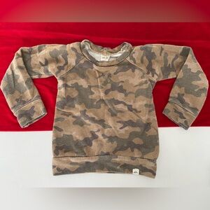Lulu + Roo 4T camp crewneck sweater